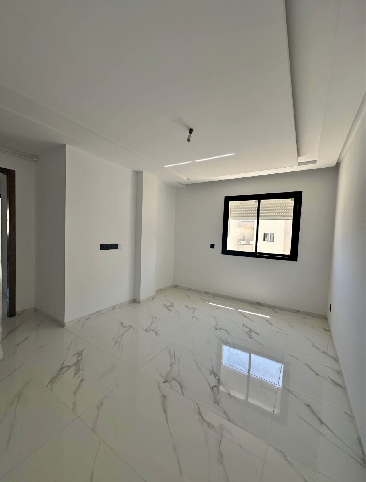 La Marsa&nbsp;Cite Essalama&nbsp;Location&nbsp;Appart. 3 pi�ces&nbsp;S 2 jamais habite cite wahat