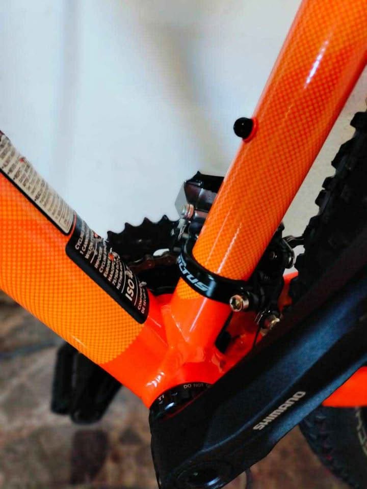 Mannouba&nbsp;La Mannouba&nbsp;Jouet&nbsp;Autre&nbsp;Vtt cannondale taille l 29 alluminium