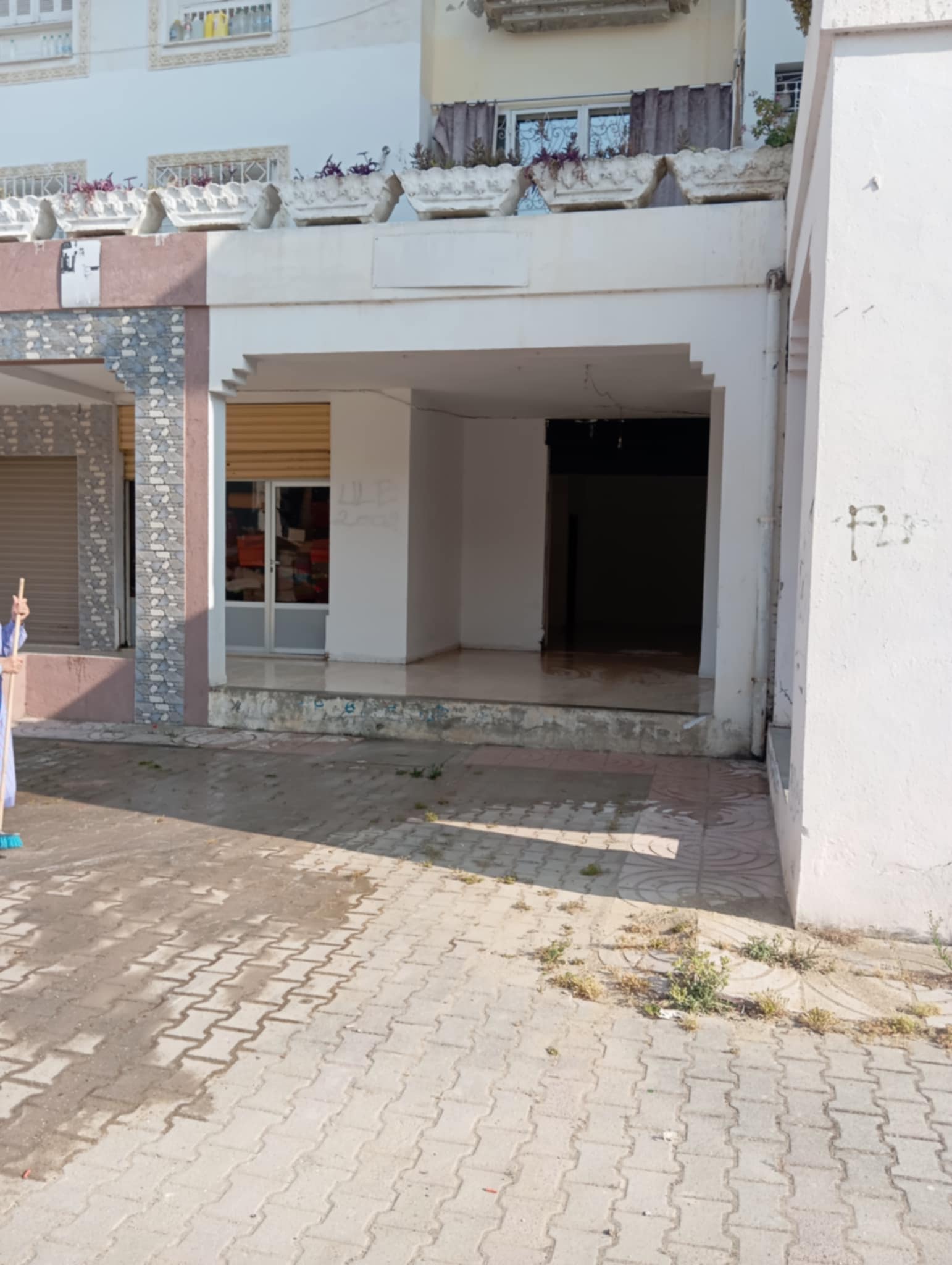 El Mourouj&nbsp;El Mourouj&nbsp;Location&nbsp;Surfaces&nbsp;Local commerciale mourouj3