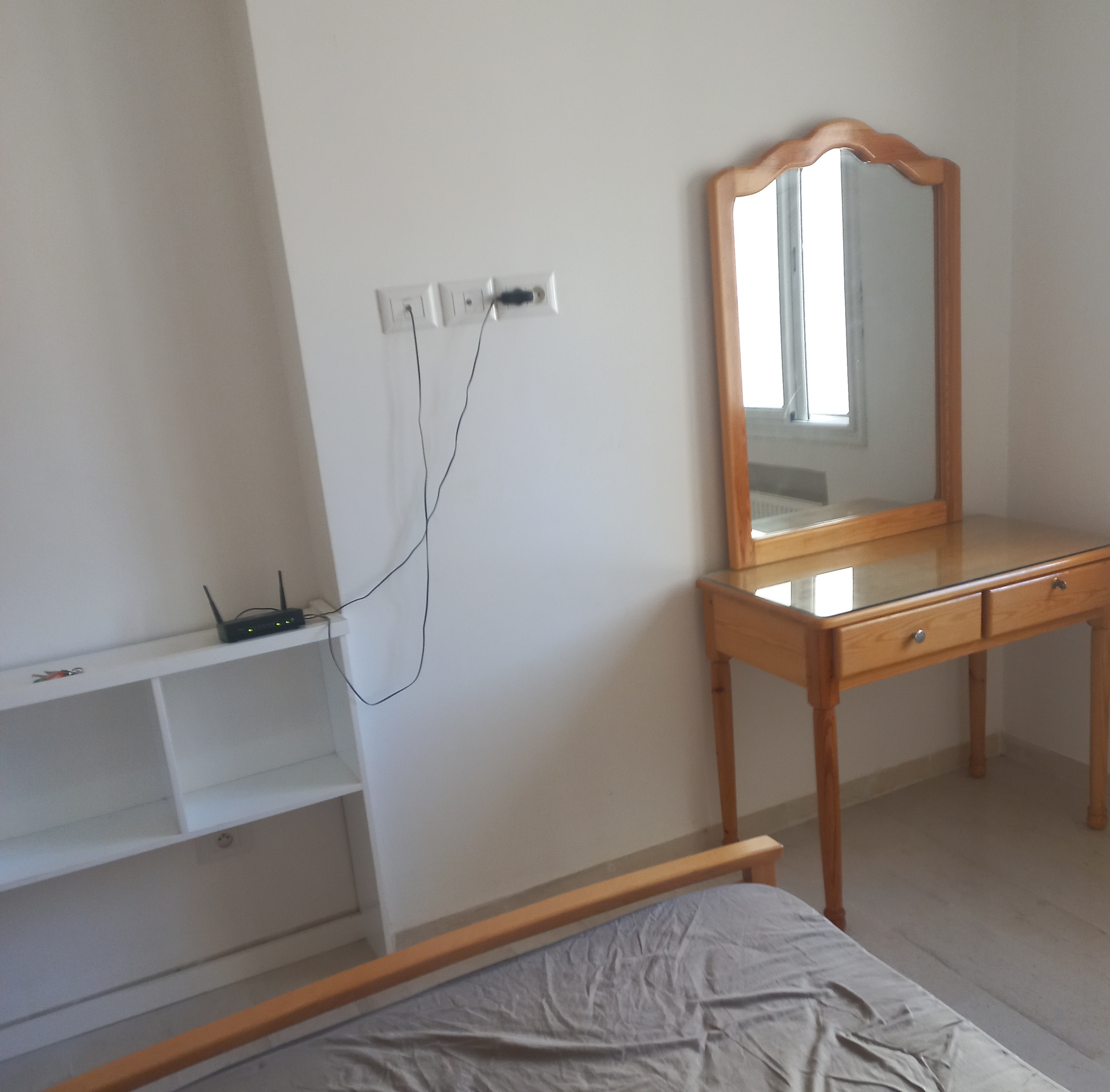 Raoued&nbsp;Ariana Essoughra&nbsp;Location&nbsp;Appart. 1 pi�ce&nbsp;Appartement s plus 1