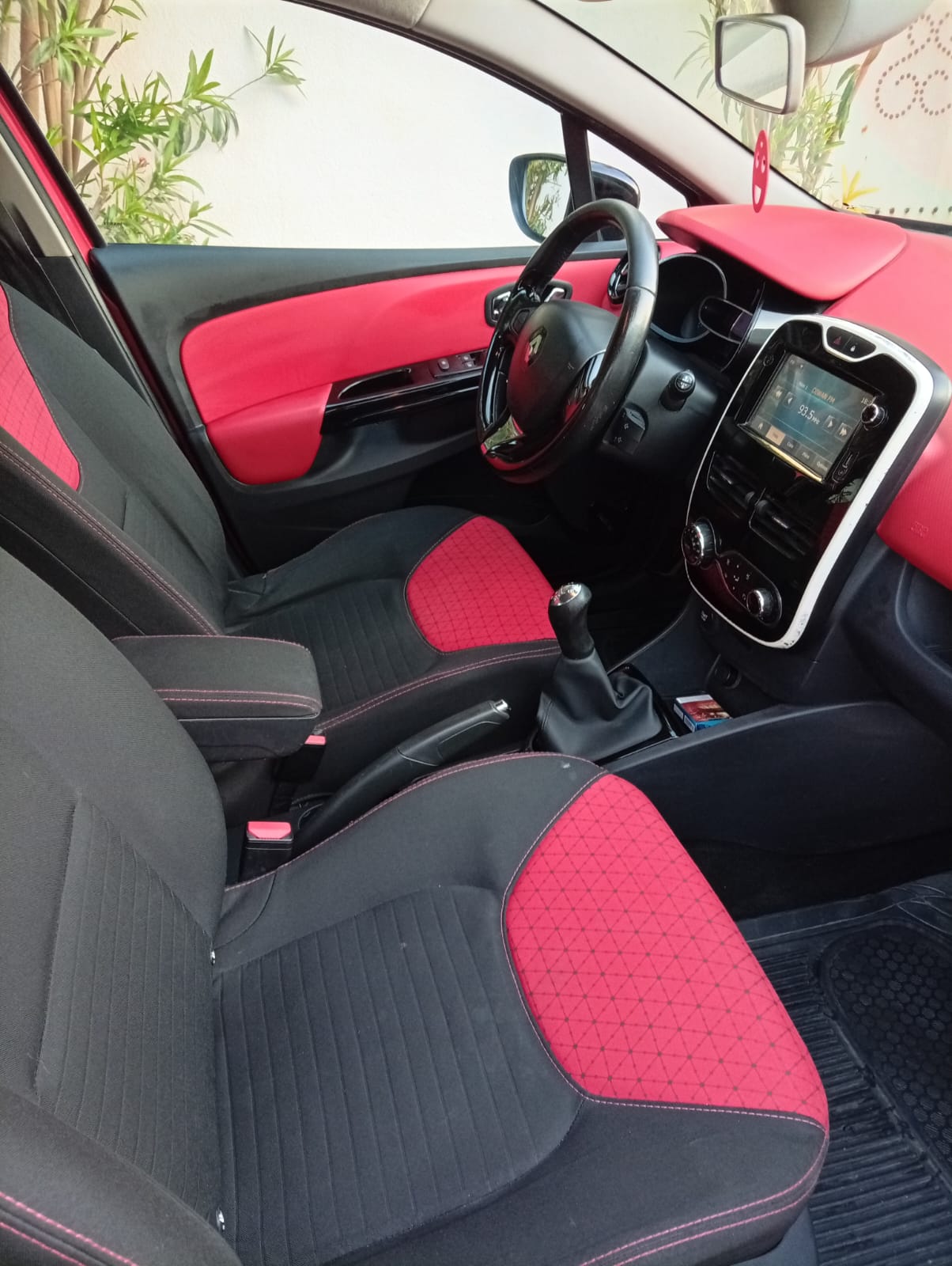 Ariana Ville&nbsp;Ariana&nbsp;Renault&nbsp;Clio&nbsp;Clio 4 dynamique