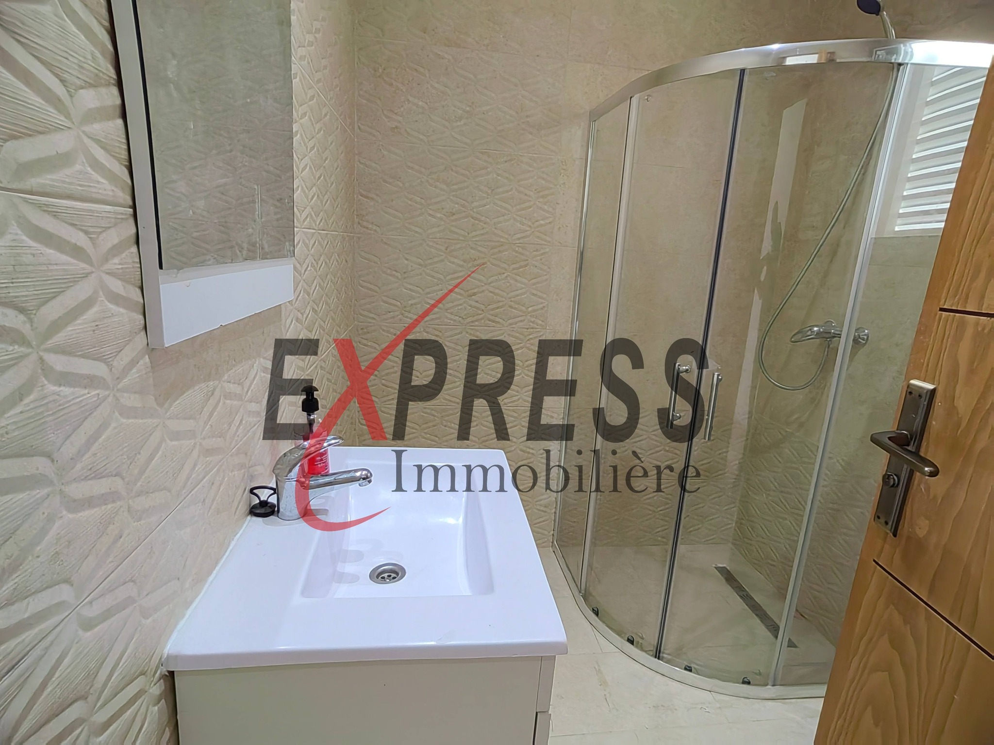 Location&nbsp;Appart. 4 pi�ces