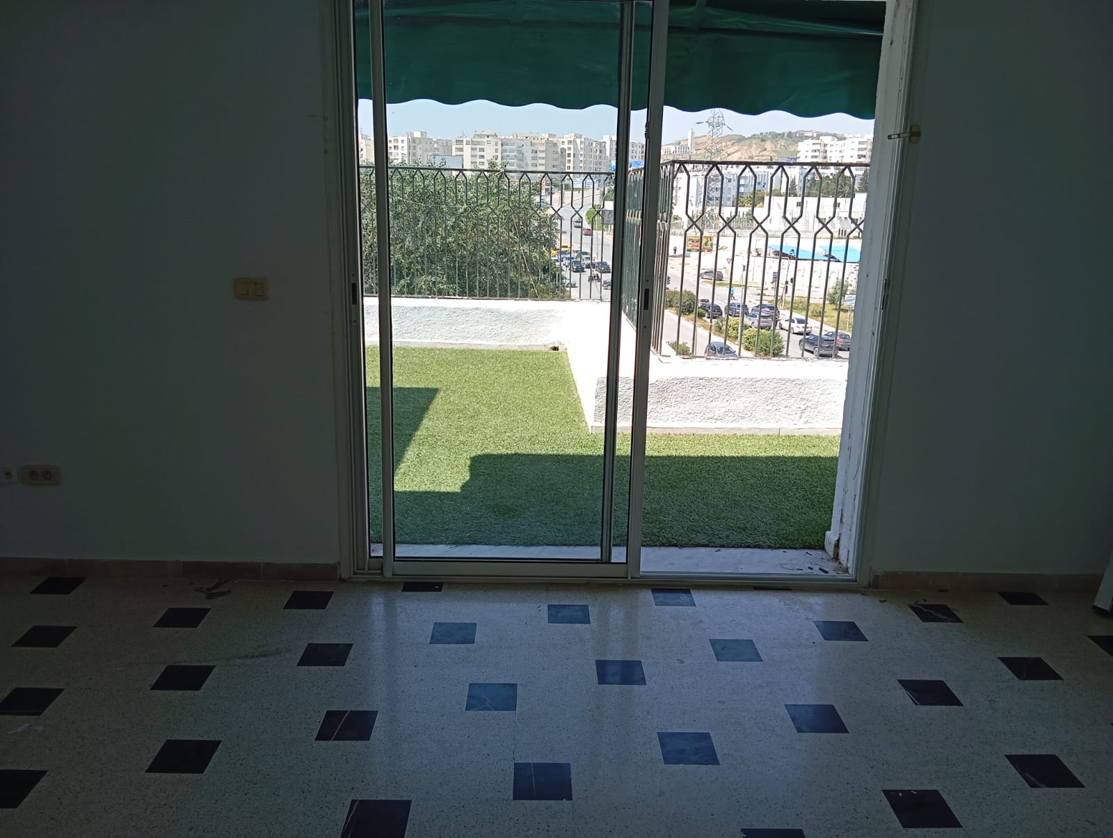 El Menzah&nbsp;El Menzah 9&nbsp;Location&nbsp;Appart. 4 pi�ces&nbsp;Appartement � menzah 9