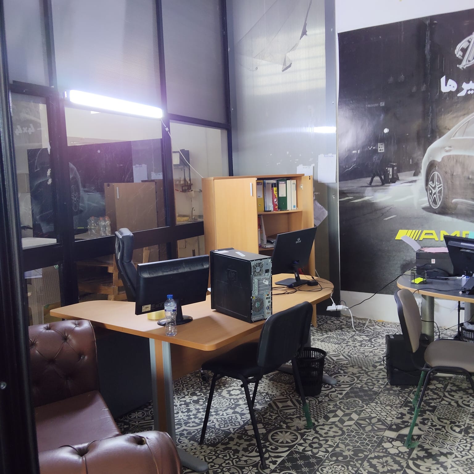 La Marsa&nbsp;El Aouina&nbsp;Location&nbsp;Surfaces&nbsp;Local commercial � aouina 300m