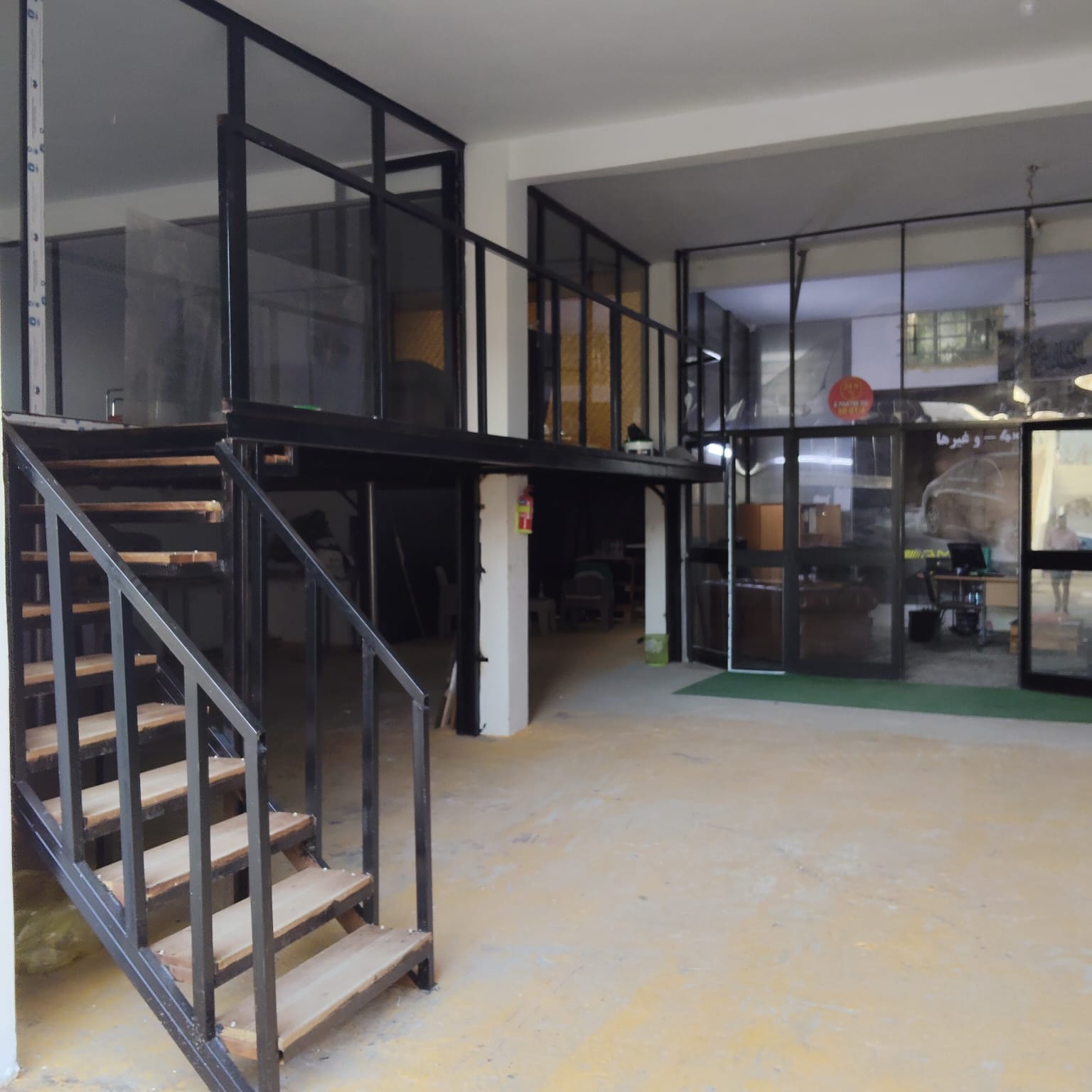 La Marsa&nbsp;El Aouina&nbsp;Location&nbsp;Surfaces&nbsp;Local commercial � aouina 300m