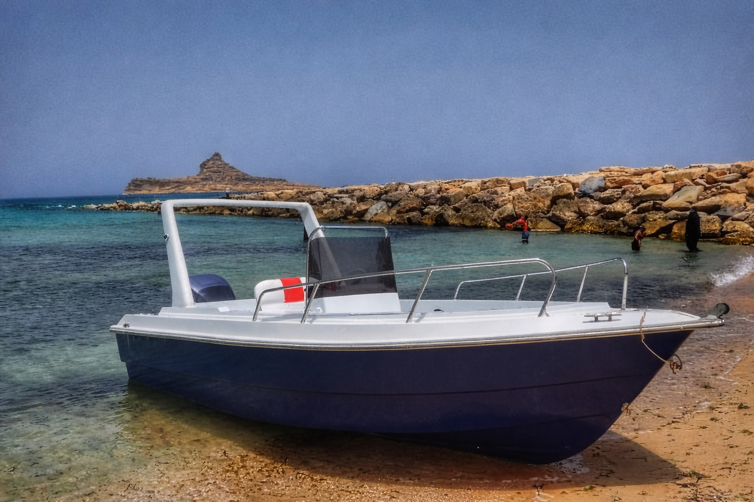 La Soukra&nbsp;Dar Fadhal&nbsp;Bateaux � moteurs&nbsp;Vedette&nbsp;Bateaux de plaisance 7 places