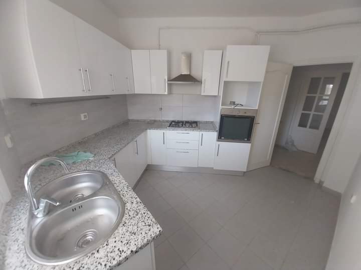 Location&nbsp;Appart. 5 pi�ces+