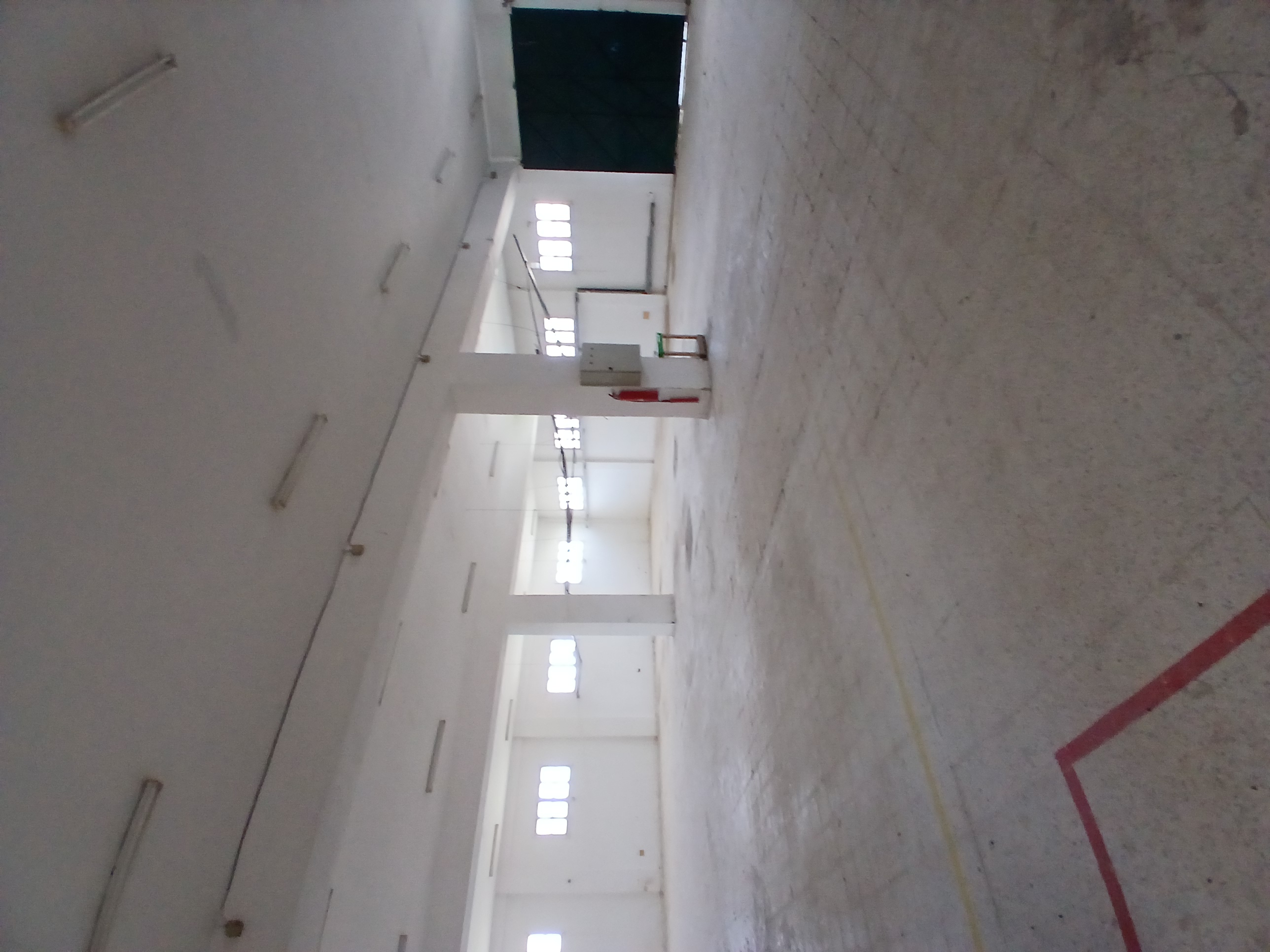 Sidi Thabet&nbsp;Sidi Thabet&nbsp;Vente&nbsp;Surfaces&nbsp;D�pot usine � sidi thabet