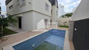 Mnihla&nbsp;Jardins d'el Menzah&nbsp;Vente&nbsp;Maisons&nbsp;Une villa avec piscine aux jardins