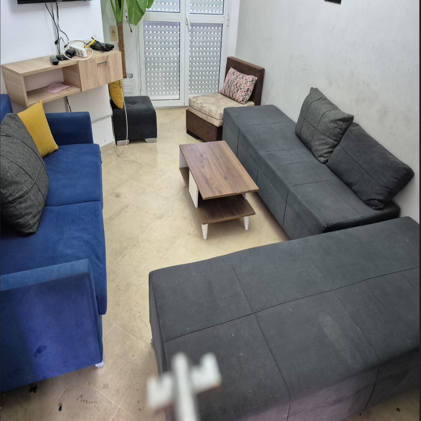 Meubles de cuisine et salle de bain&nbsp;Cuisines Equip�es