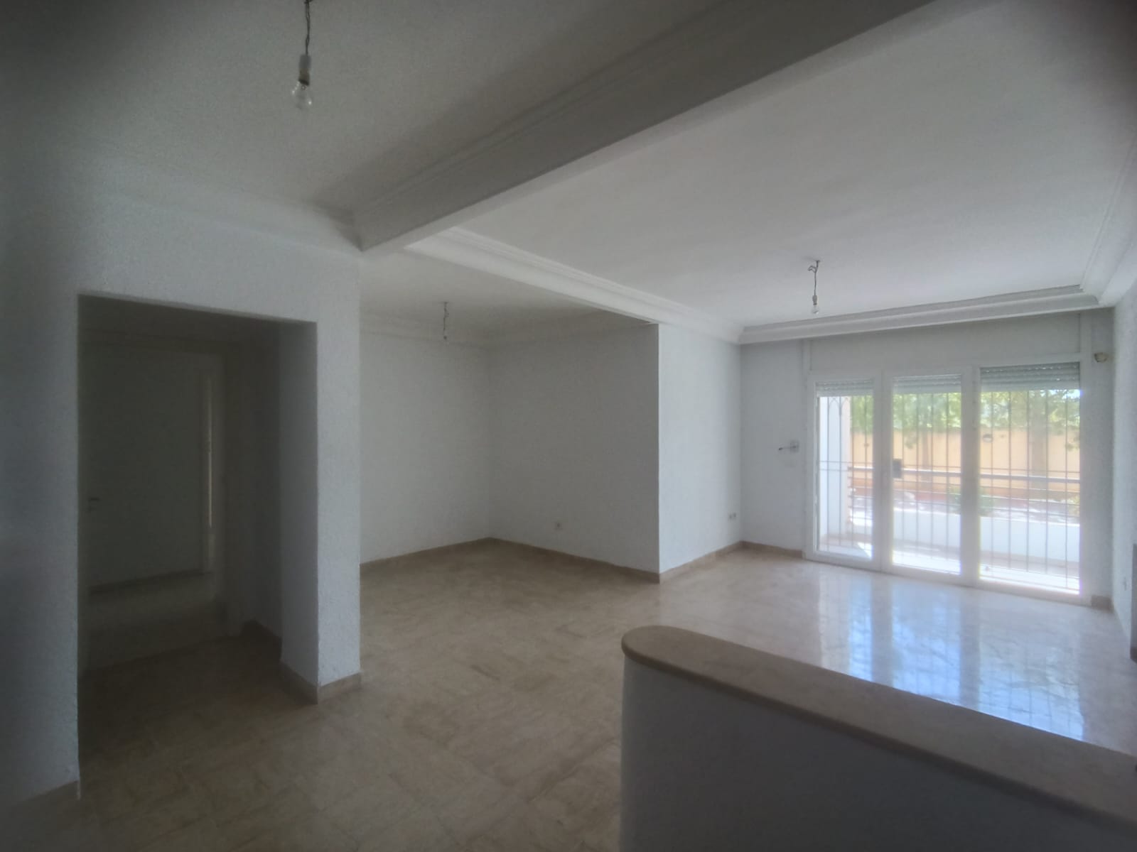 La Soukra&nbsp;La Soukra&nbsp;Location&nbsp;Appart. 4 pi�ces&nbsp;S3 � la soukra � cot� de hamadi abid