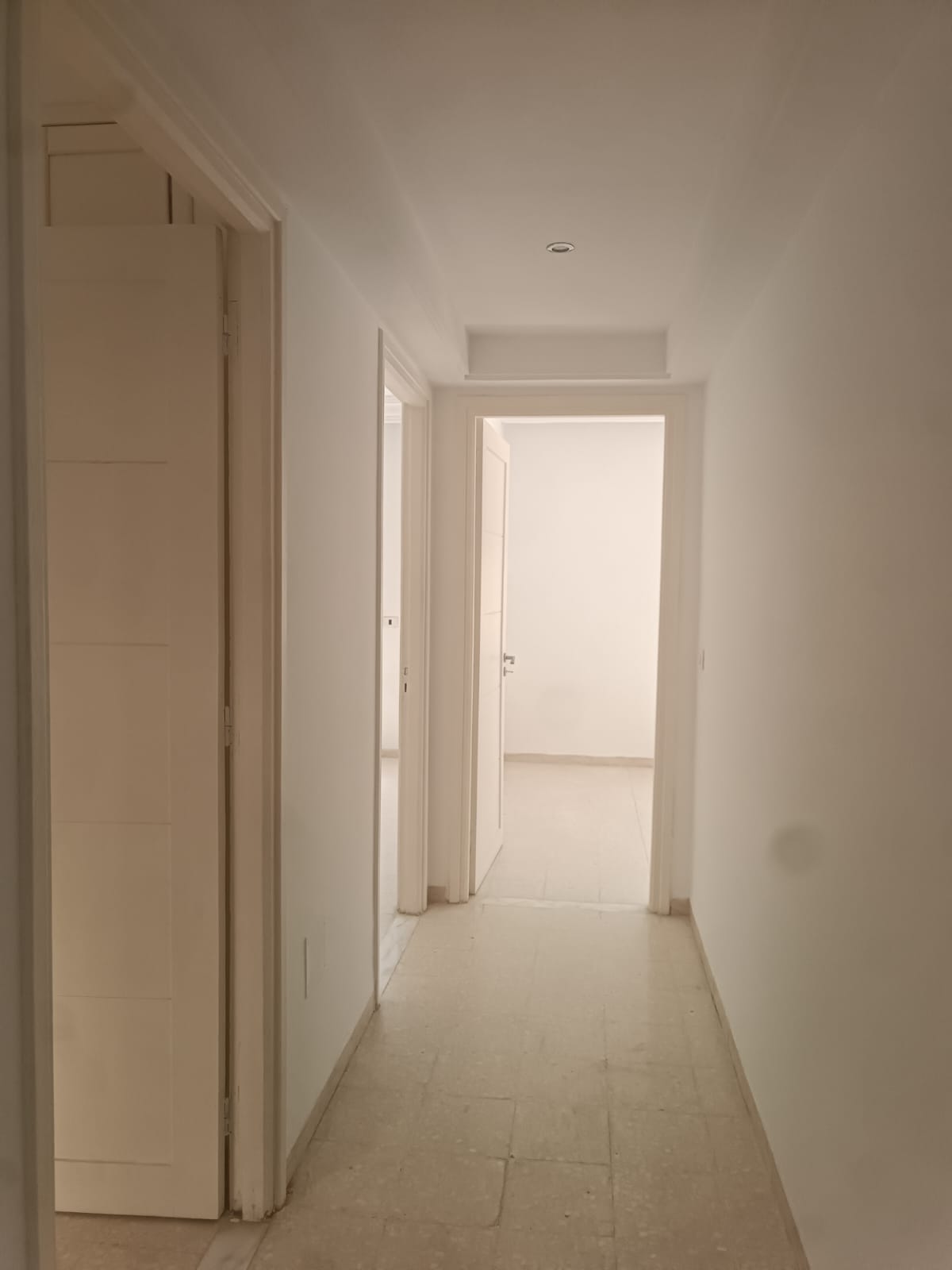 La Soukra&nbsp;La Soukra&nbsp;Location&nbsp;Appart. 4 pi�ces&nbsp;S3 � la soukra � cot� de hamadi abid