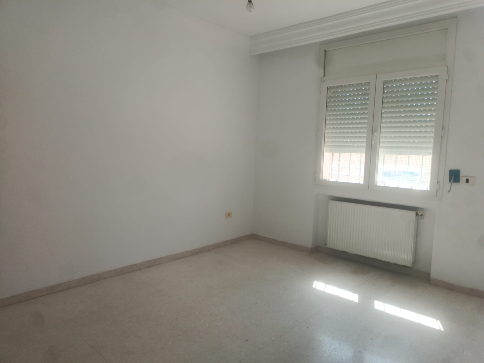 La Soukra&nbsp;La Soukra&nbsp;Location&nbsp;Appart. 4 pi�ces&nbsp;S3 � la soukra � cot� de hamadi abid