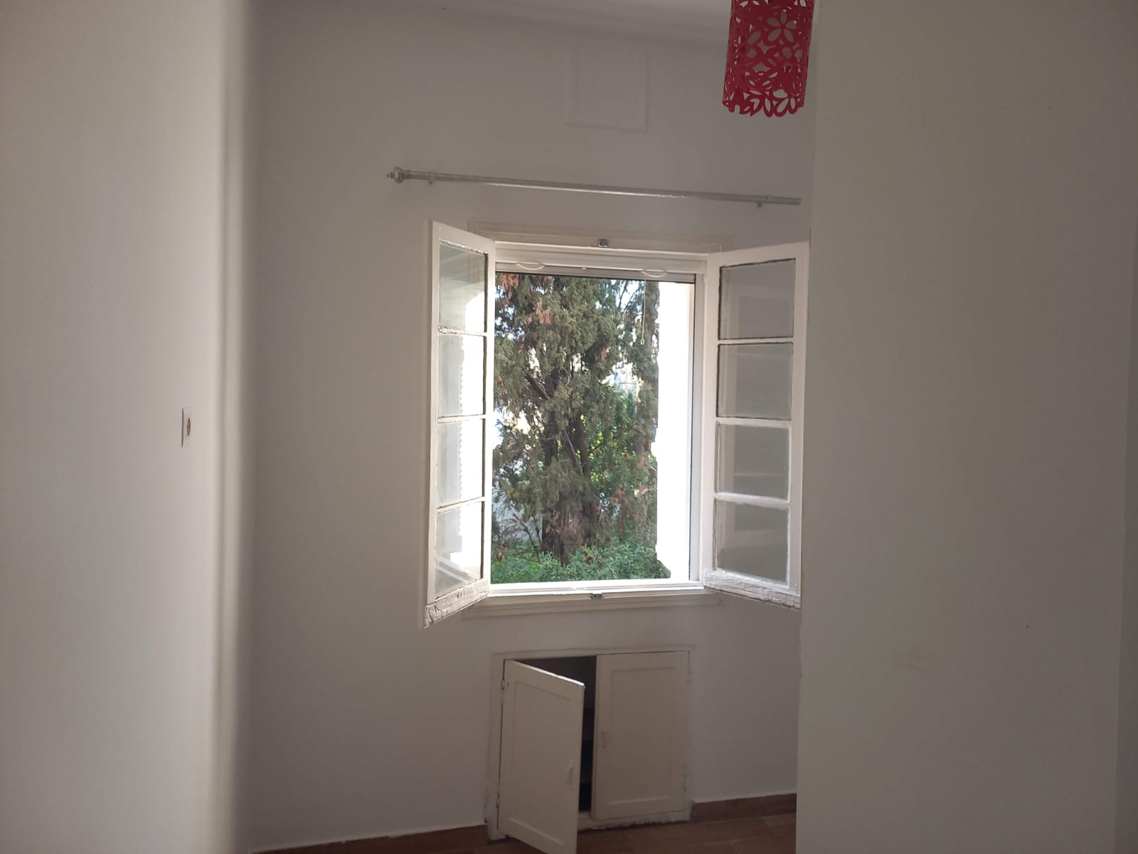 El Menzah&nbsp;El Menzah 1&nbsp;Location&nbsp;Appart. 3 pi�ces&nbsp;Un coquet appartement s2 � menzah1