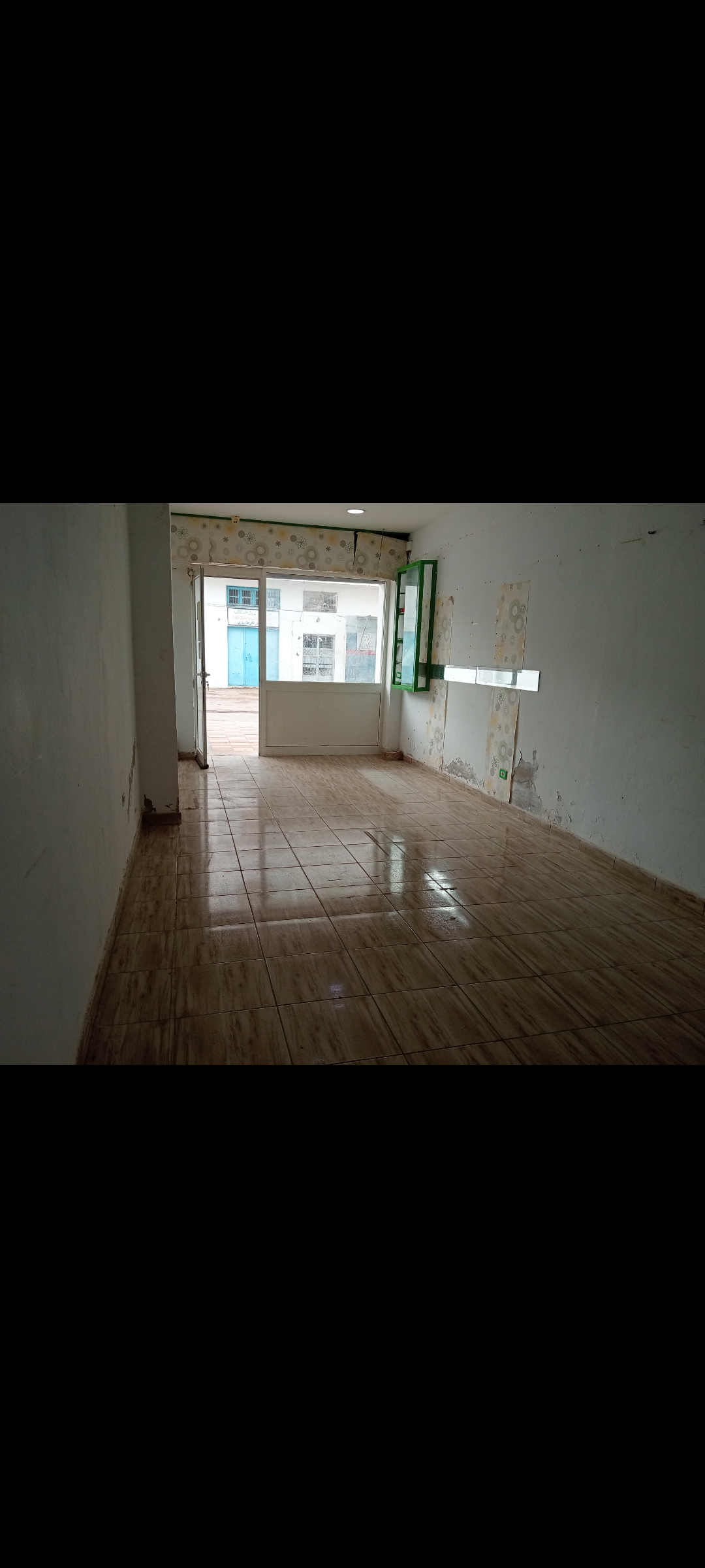 Sfax Ville&nbsp;Sfax&nbsp;Vente&nbsp;Surfaces&nbsp;Un local route el ain