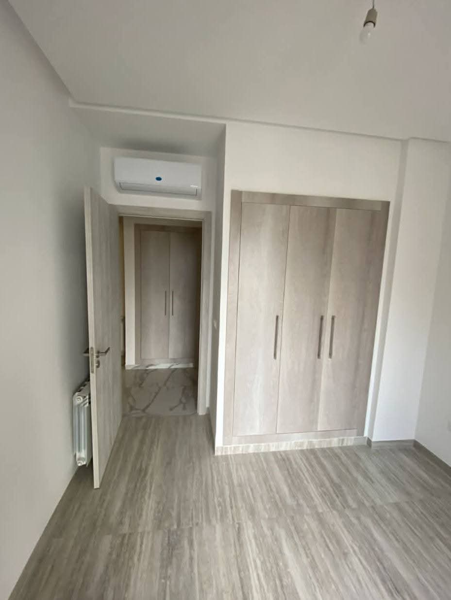 Ariana Ville&nbsp;Cite Ennasr 2&nbsp;Location&nbsp;Appart. 2 pi�ces&nbsp;S plus 1 cit� nasr