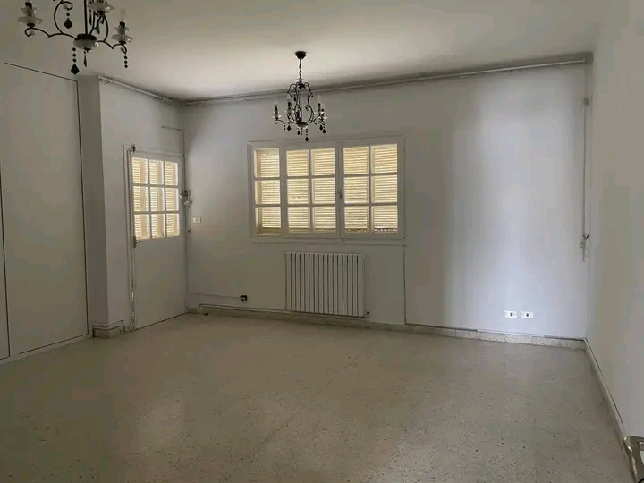 El Menzah&nbsp;El Menzah 9&nbsp;Location&nbsp;Appart. 5 pi�ces+&nbsp;Un appart s 4 menzah 9