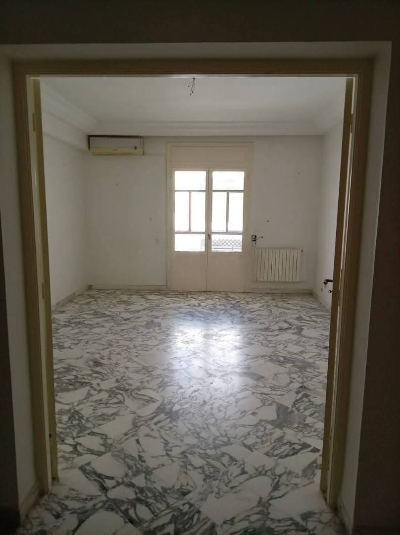 Ariana Ville&nbsp;Riadh Landlous&nbsp;Location&nbsp;Appart. 4 pi�ces&nbsp;Un appart s 3 � riadh landalos