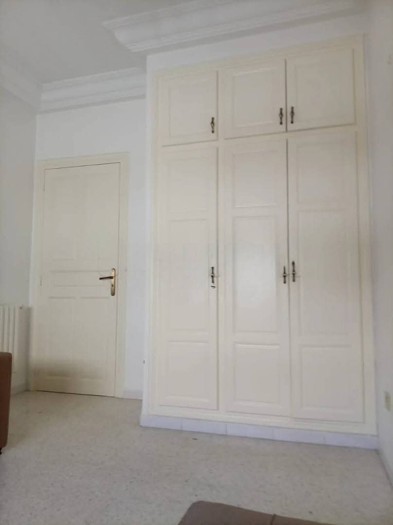 Ariana Ville&nbsp;Riadh Landlous&nbsp;Location&nbsp;Appart. 4 pi�ces&nbsp;Un appart s 3 � riadh landalos