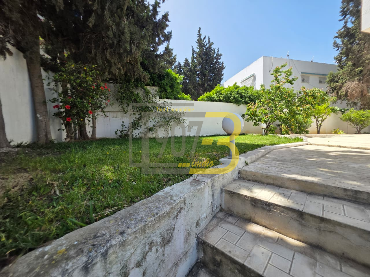 Ariana Ville&nbsp;El Menzah 6&nbsp;Location&nbsp;Maisons&nbsp;Un �tage de villa s5 � usage bureautique