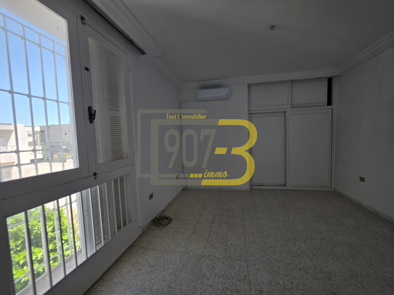 Ariana Ville&nbsp;El Menzah 6&nbsp;Location&nbsp;Maisons&nbsp;Un �tage de villa s5 � usage bureautique