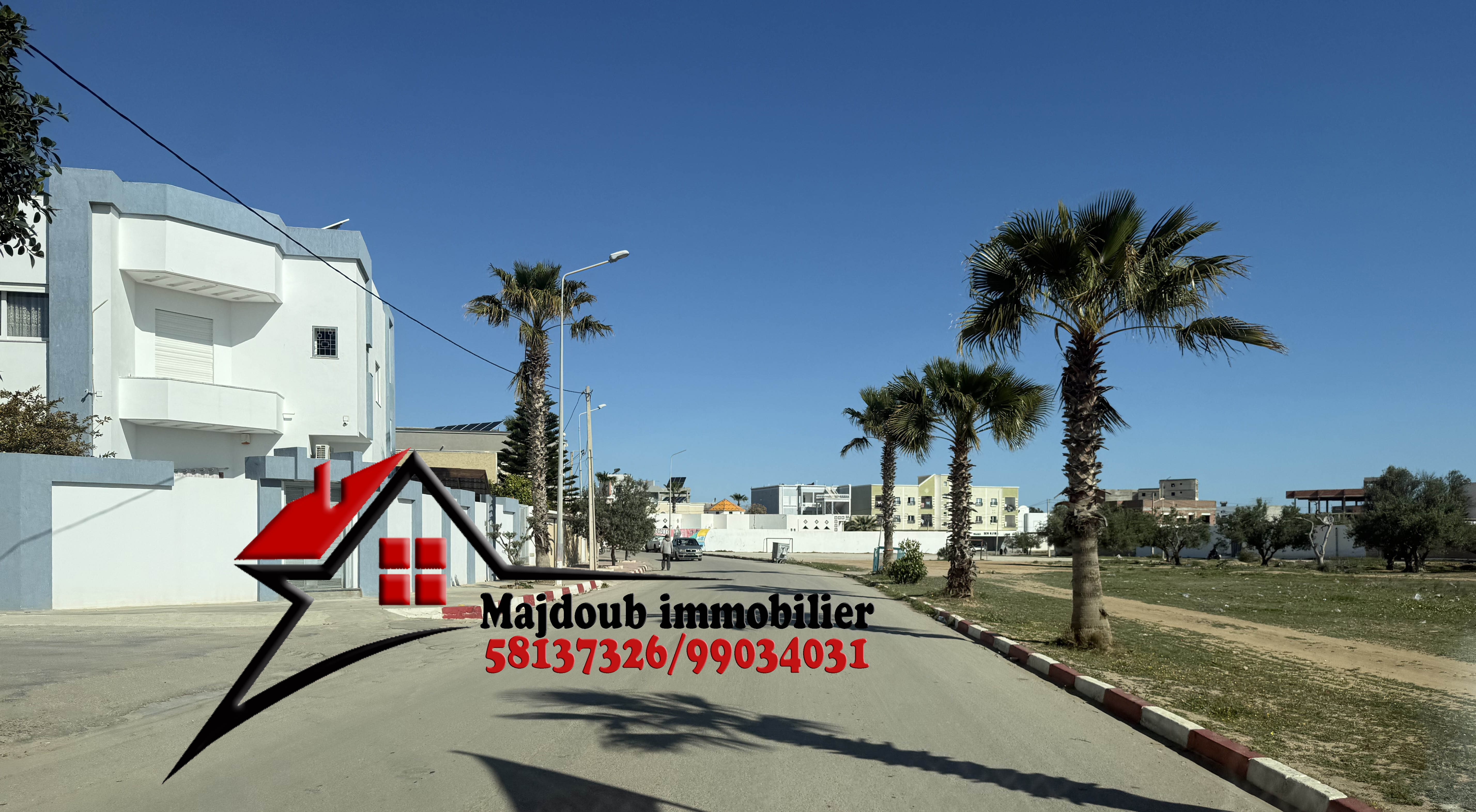 Sousse Riadh&nbsp;Zaouiet Sousse&nbsp;Terrain&nbsp;Terrain nu&nbsp;Lot de coin zaouiet sousse  zone calme