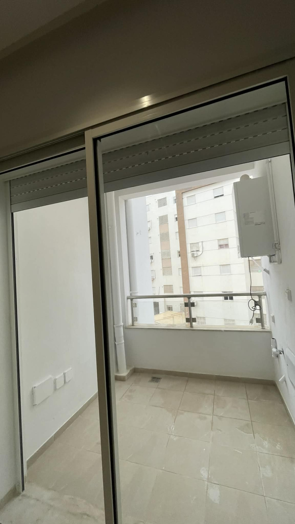 El Mourouj&nbsp;Cite El Mourouj 3 Bis&nbsp;Location&nbsp;Appart. 1 pi�ce&nbsp;S1 neuf � mourouj 6