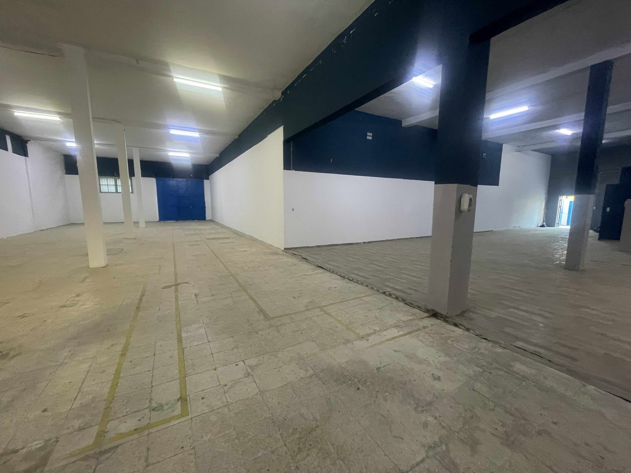 Bureaux & Commerces&nbsp;Atelier,Garage