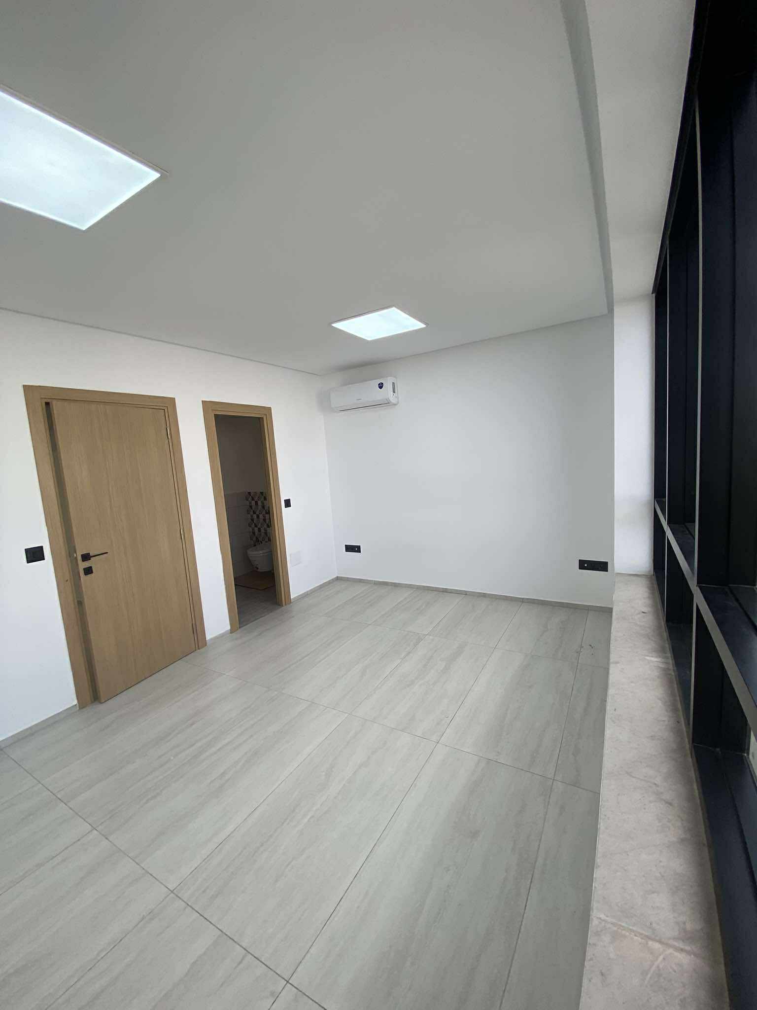 Rades&nbsp;Rades&nbsp;Bureaux & Commerces&nbsp;Bureau&nbsp;Bureau s1 s2 a rades