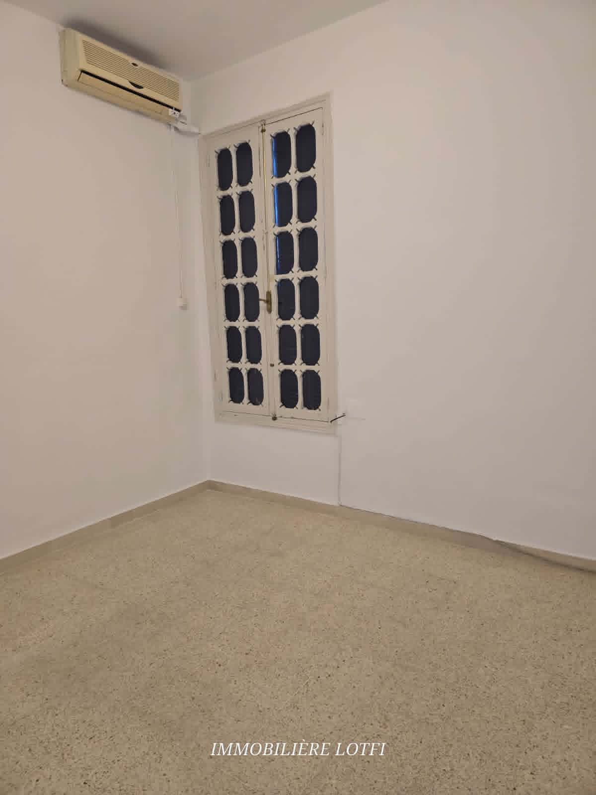 La Marsa&nbsp;Marsa Safsaf&nbsp;Location&nbsp;Duplex&nbsp;Duplex de quatre pi�ces