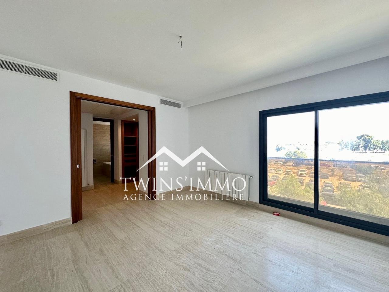 Location&nbsp;Duplex