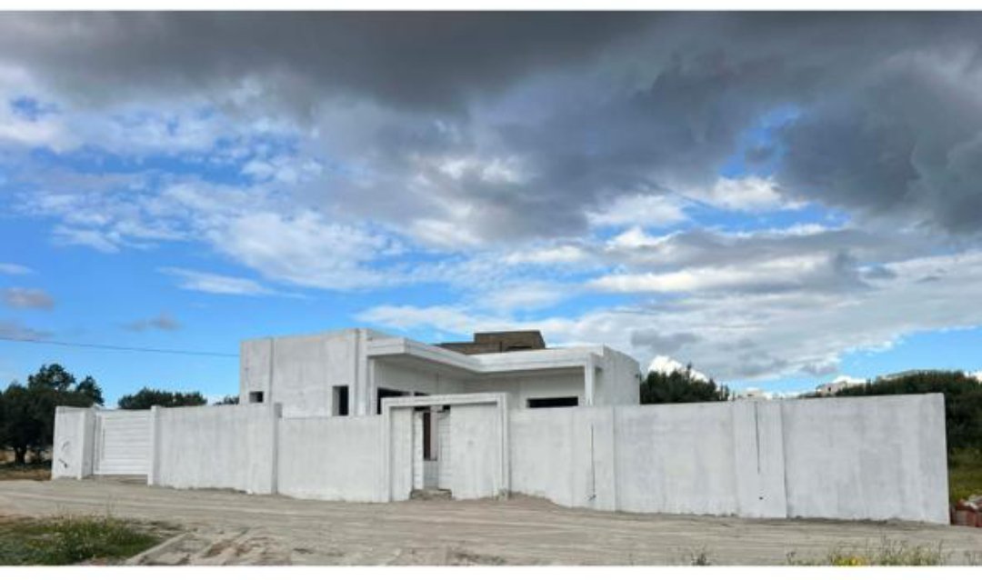 Hammamet&nbsp;Hammamet&nbsp;Vente&nbsp;Maisons&nbsp;Belle villa de 300m proche yasmine hammamet