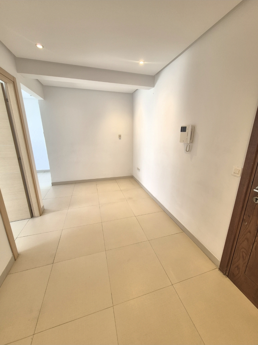 La Marsa&nbsp;Marsa Safsaf&nbsp;Bureaux & Commerces&nbsp;Bureau&nbsp;S plus 2 bureautique marsa