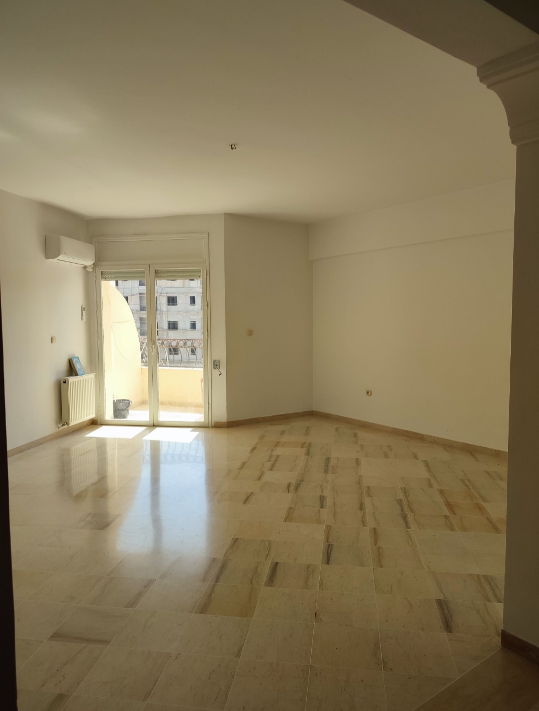 Ain Zaghouan&nbsp;Ain Zaghouan&nbsp;Location&nbsp;Appart. 3 pi�ces&nbsp;Spacieux appart avec vue degag�e