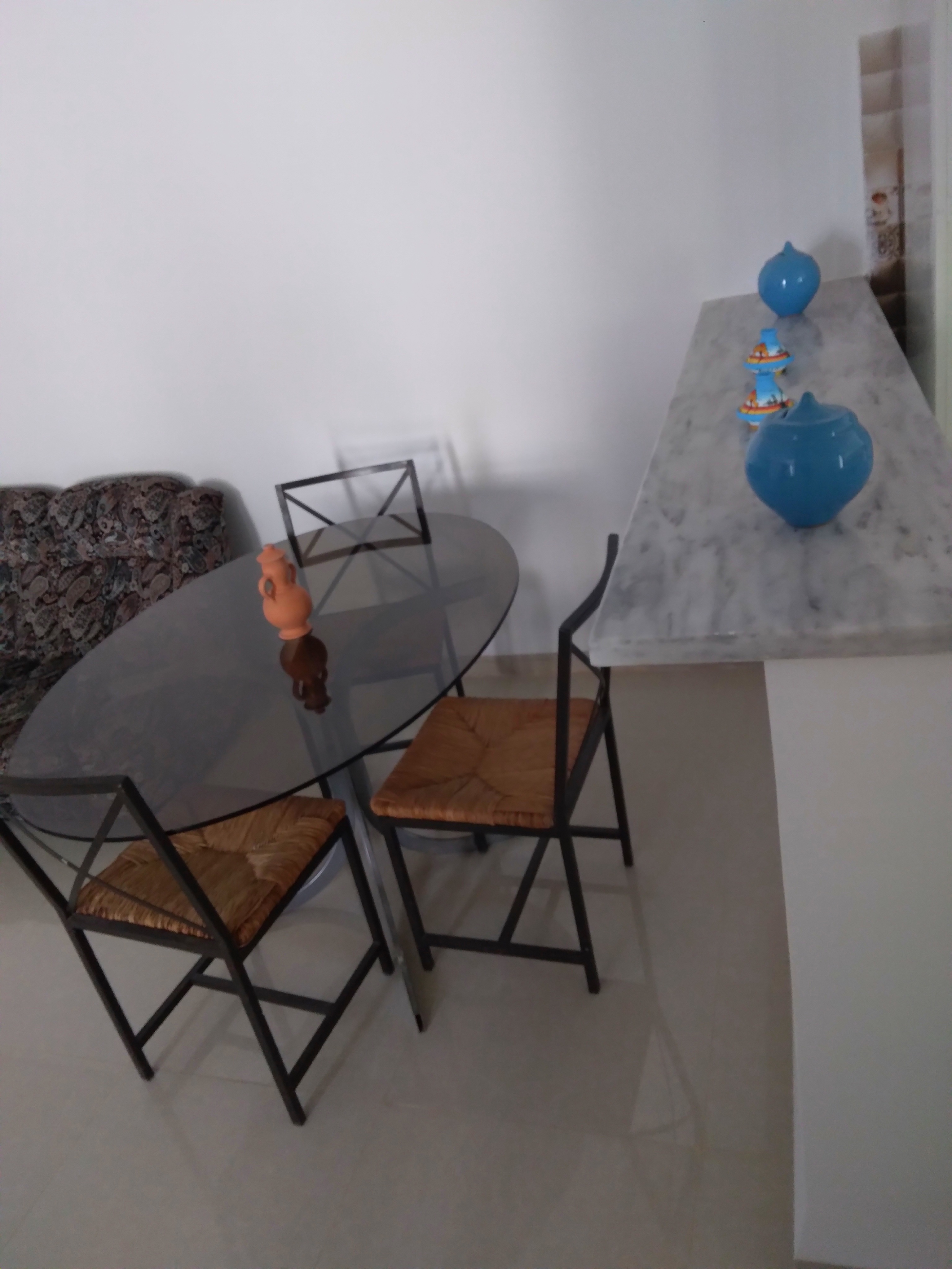 Hammamet&nbsp;Chaabet El Mrezga&nbsp;Chambres � coucher&nbsp;Lits&nbsp;Urgent vend meubles