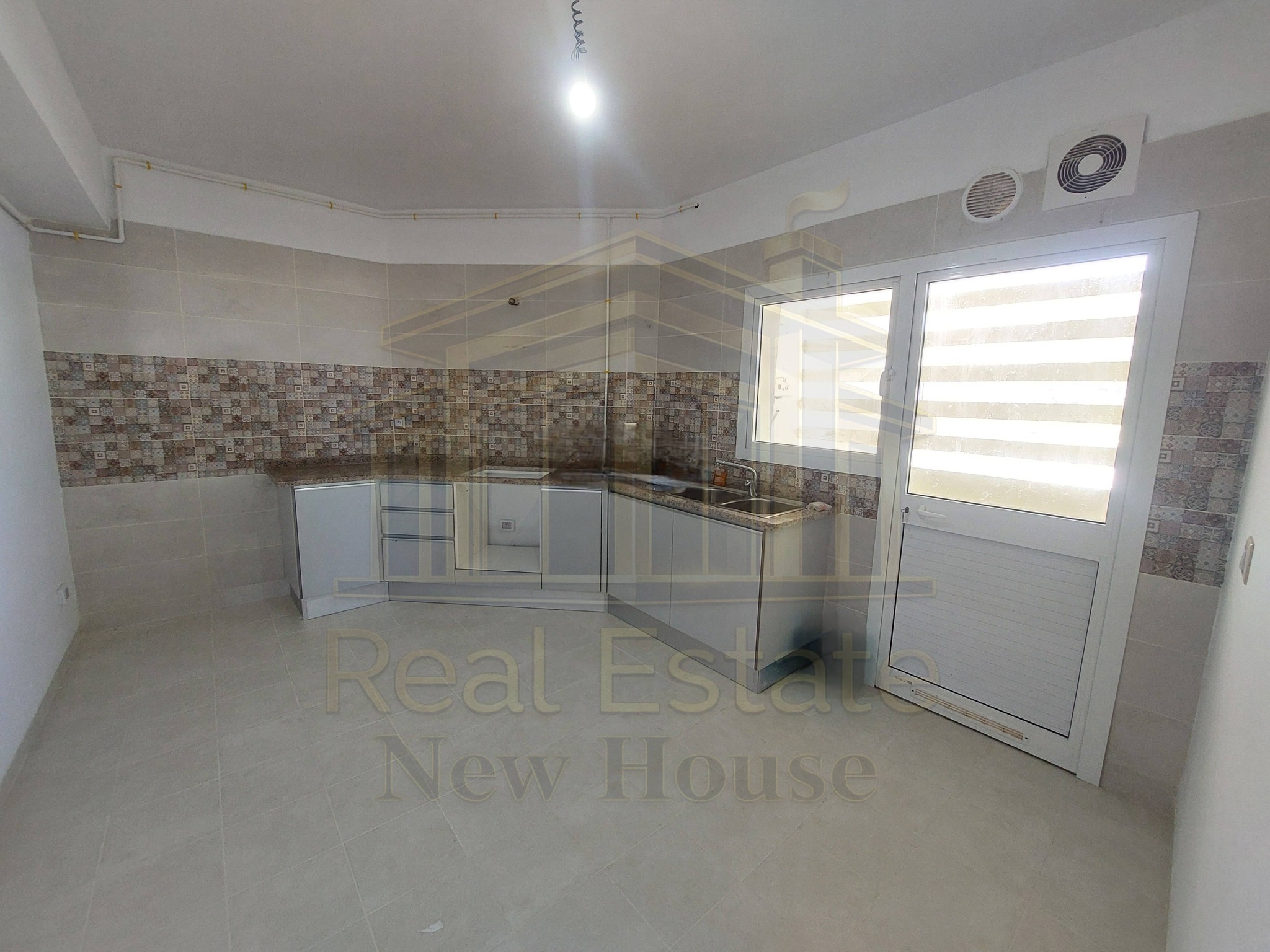 Bizerte Nord&nbsp;Bizerte&nbsp;Location&nbsp;Appart. 3 pi�ces&nbsp;Appartement alv 434