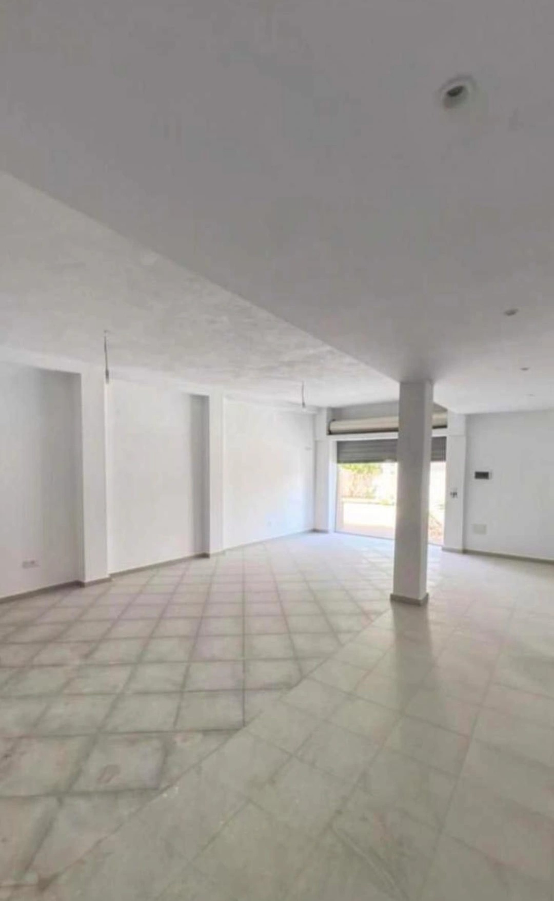 Mnihla&nbsp;Jardins d'el Menzah&nbsp;Location&nbsp;Surfaces&nbsp;Local commercial