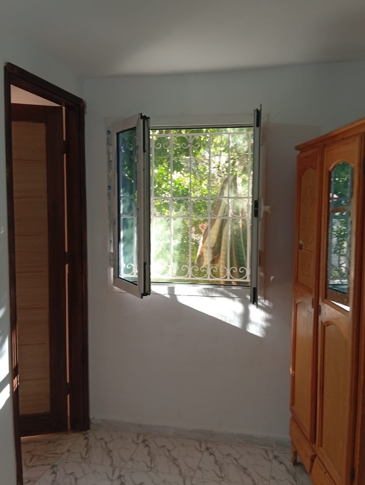 Ariana Ville&nbsp;El Menzah 8&nbsp;Location&nbsp;Appart. 1 pi�ce&nbsp;Un studio s0 jamais habit� � menzah 8