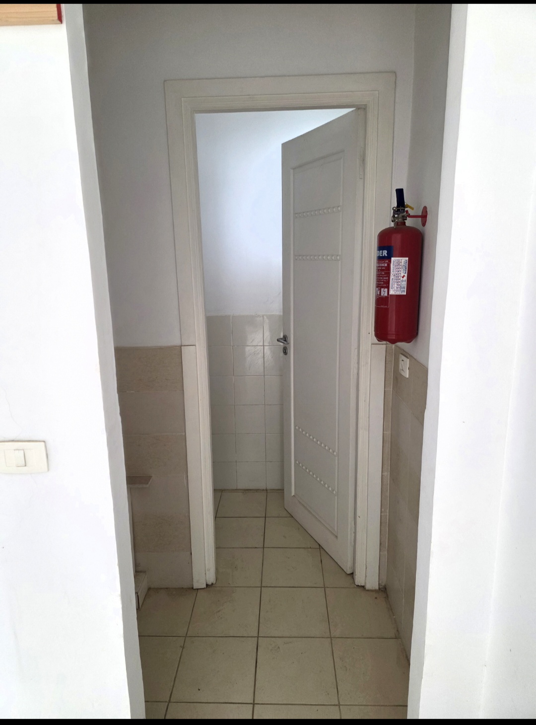 La Marsa&nbsp;Cite El Khalil&nbsp;Location&nbsp;Surfaces&nbsp;Local bureautique ou commercial neuf