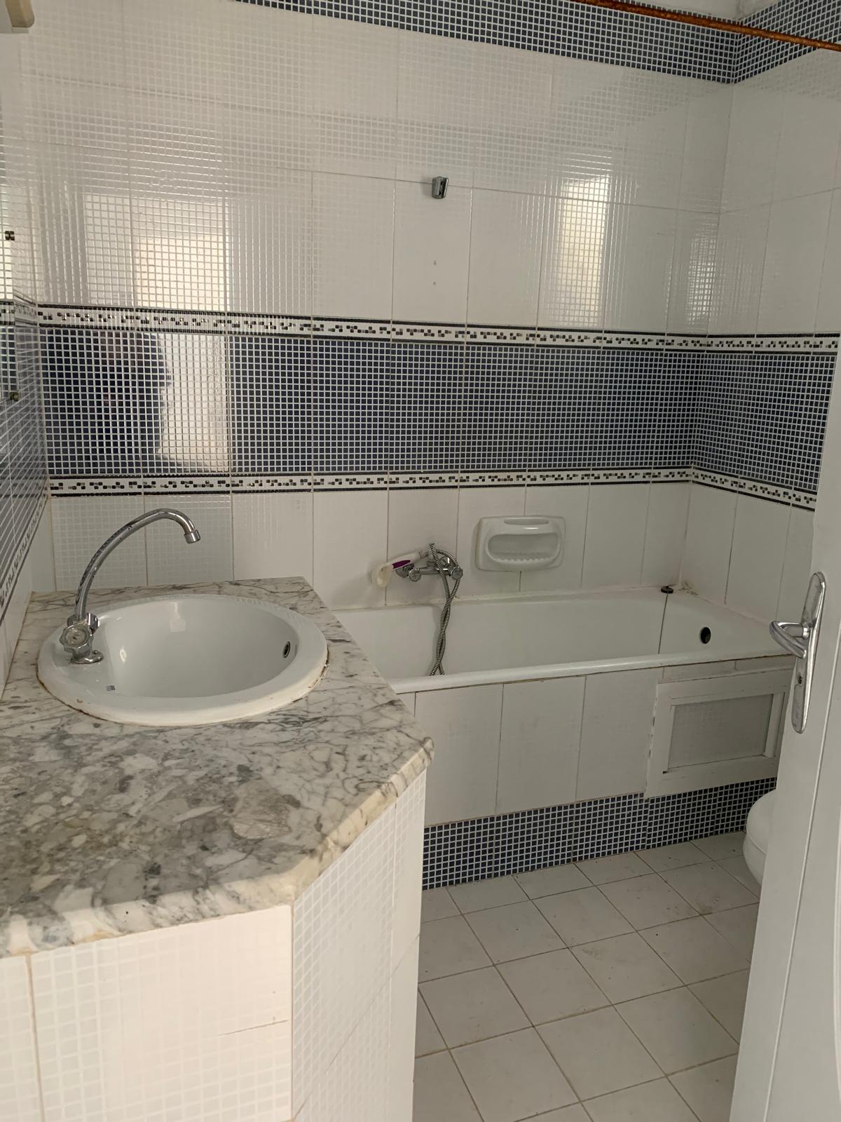 Mnihla&nbsp;Jardins d'el Menzah&nbsp;Vente&nbsp;Appart. 3 pi�ces&nbsp;Appartement s2 cellier et place parking