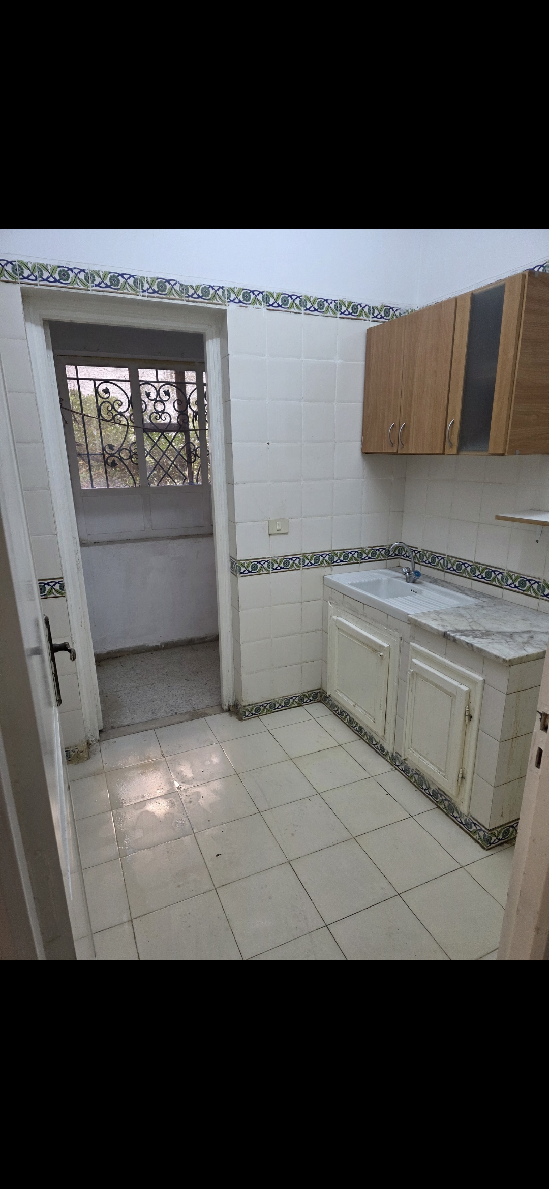 El Menzah&nbsp;El Manar 1&nbsp;Location&nbsp;Appart. 2 pi�ces&nbsp;Studio s1 manar1 rez de chauss�e