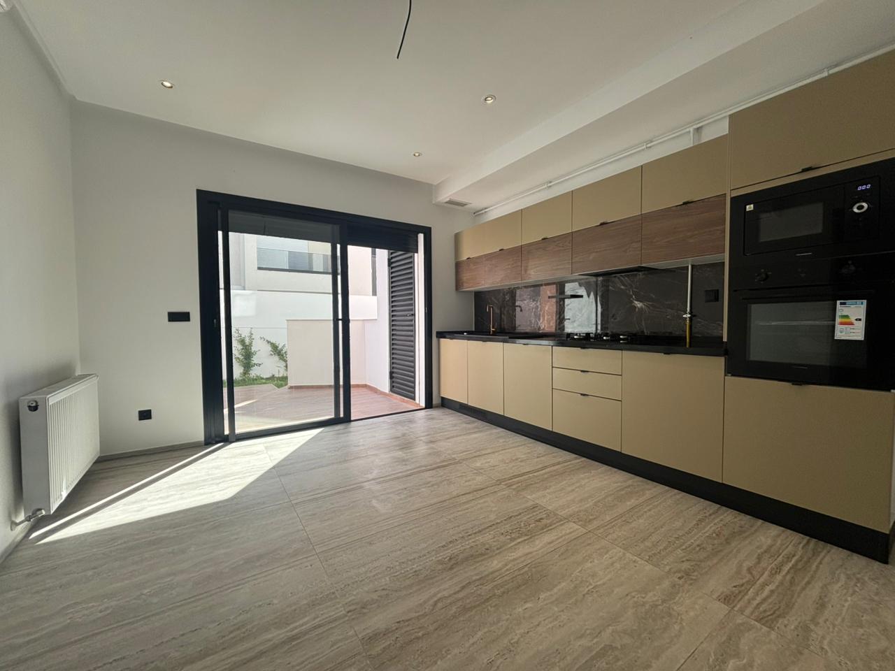 La Soukra&nbsp;Chotrana 1&nbsp;Location&nbsp;Appart. 2 pi�ces&nbsp;Appartement s1 jamais habit� � chotrana 1