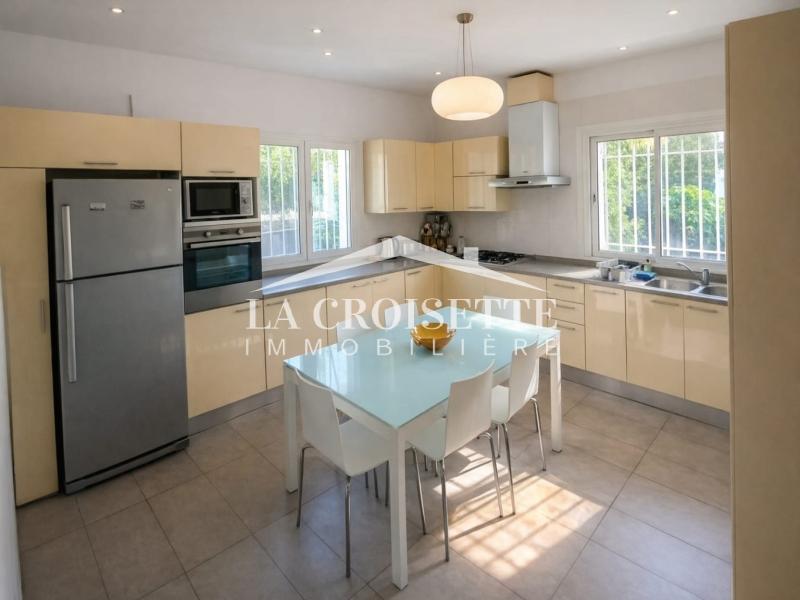 La Marsa&nbsp;Cite El Moustakbel (La Marsa)&nbsp;Location&nbsp;Appart. 3 pi�ces&nbsp;Etage de villa s3 meubl� � la marsa mel0454