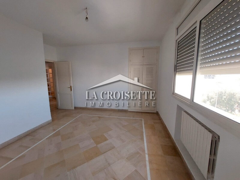 La Marsa&nbsp;Cite Du Stade&nbsp;Location&nbsp;Appart. 4 pi�ces&nbsp;Appartement s3 � la marsa mal2702