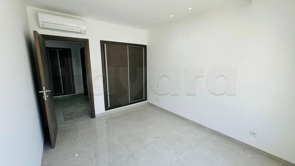 La Marsa&nbsp;El Aouina&nbsp;Vente&nbsp;Appart. 1 pi�ce&nbsp;S plus 1 neuf haut standing avec ppss