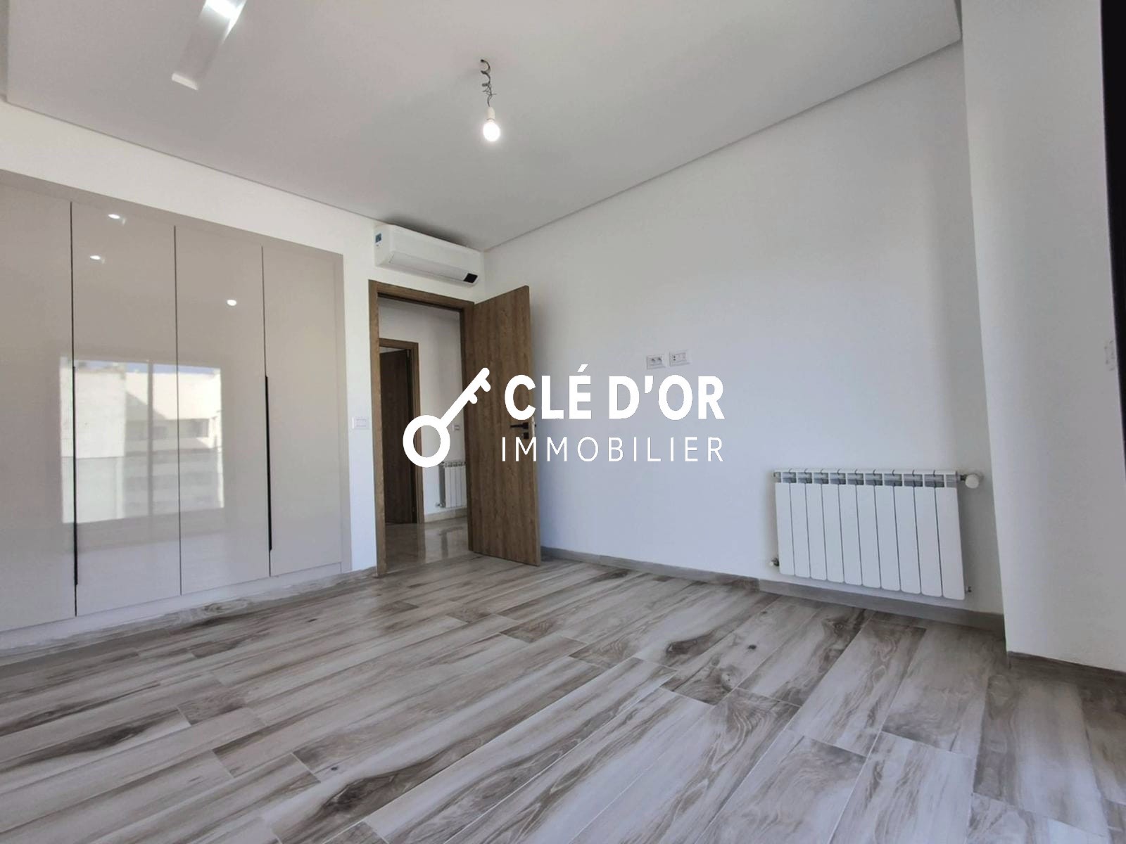 Location&nbsp;Appart. 5 pi�ces+