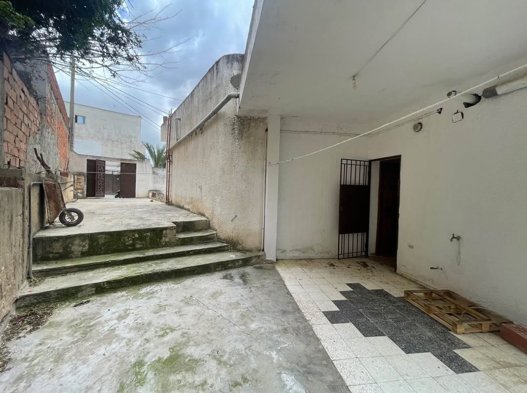 El Menzah&nbsp;El Manar 1&nbsp;Location&nbsp;Maisons&nbsp;Villa s3 avec jardin