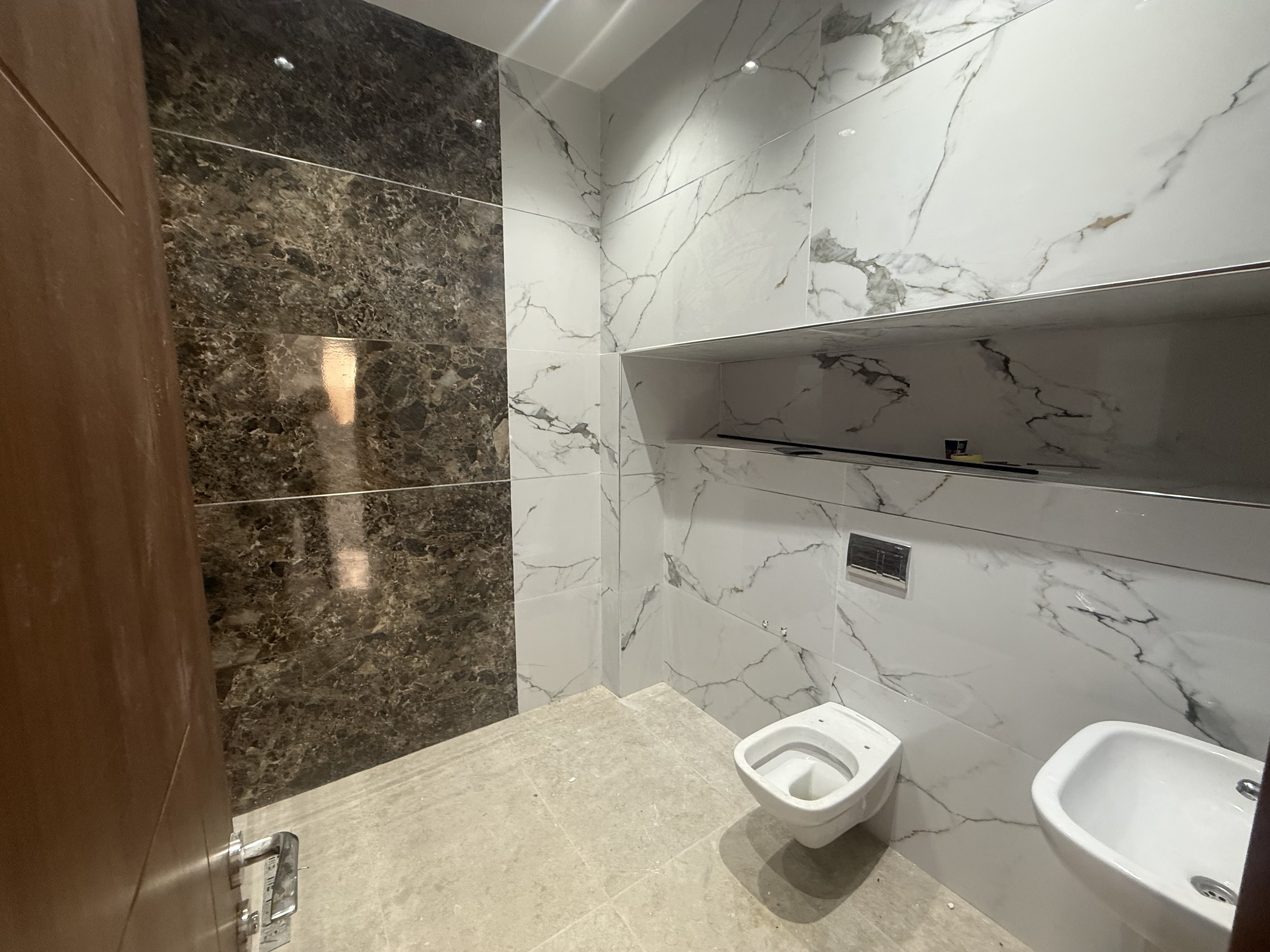 Ariana Ville&nbsp;El Menzah 8&nbsp;Location&nbsp;Appart. 4 pi�ces&nbsp;S3 haut standing � menzah 8