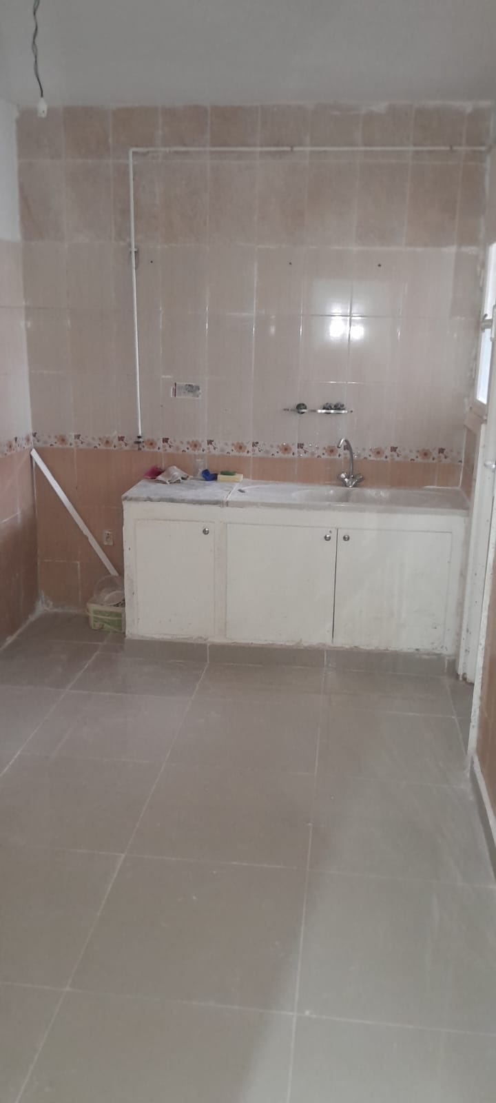 Sidi Hassine&nbsp;Sidi Hassine&nbsp;Location&nbsp;Appart. 3 pi�ces&nbsp;S plus2 au rdc