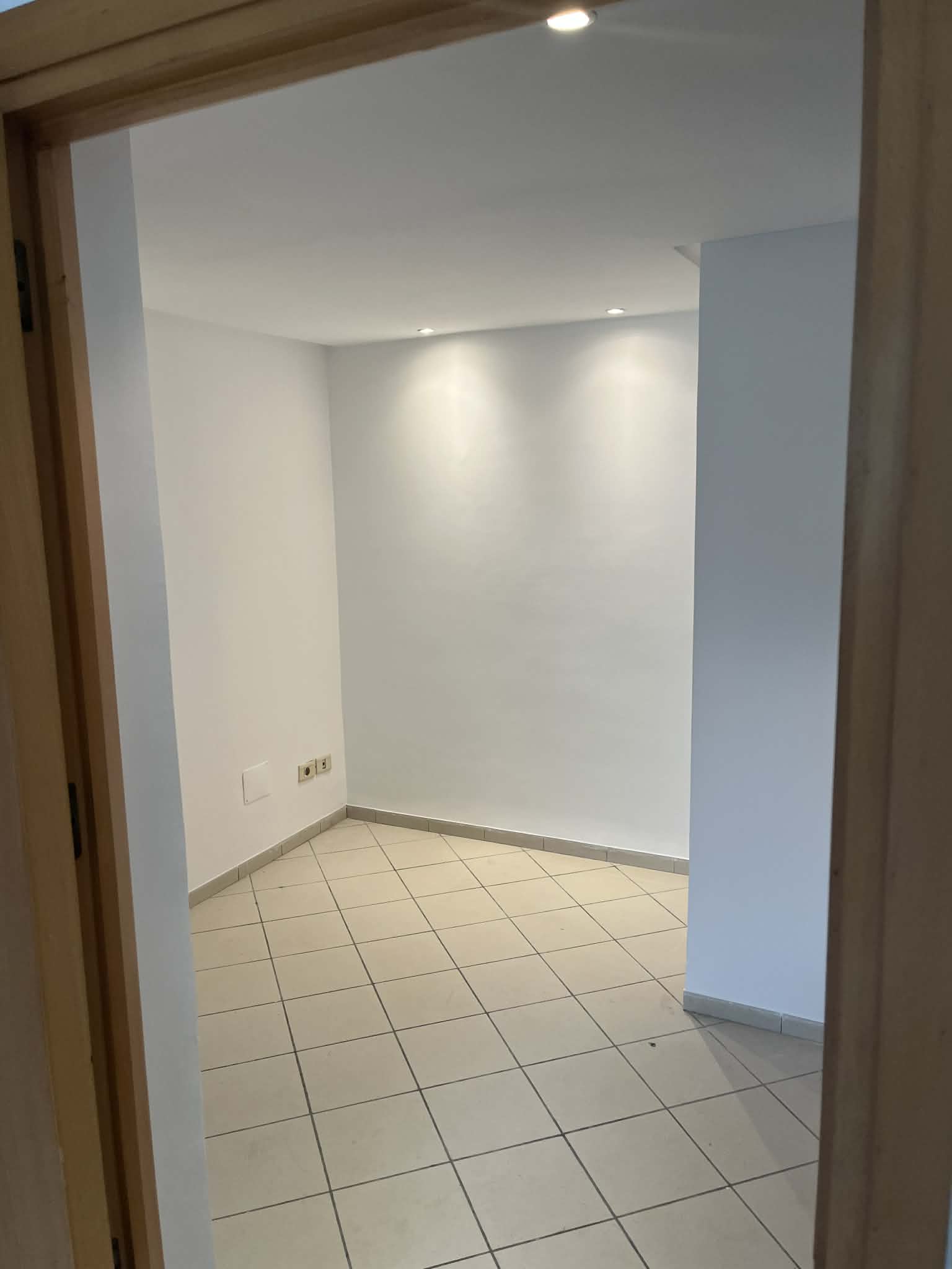 El Menzah&nbsp;Tunis Belvedere&nbsp;Bureaux & Commerces&nbsp;Bureau&nbsp;Bureau rue de canada